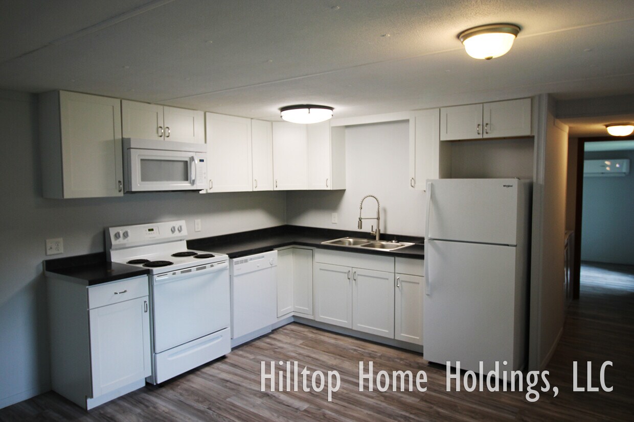 Foto principal - 57 Hilltop Rd