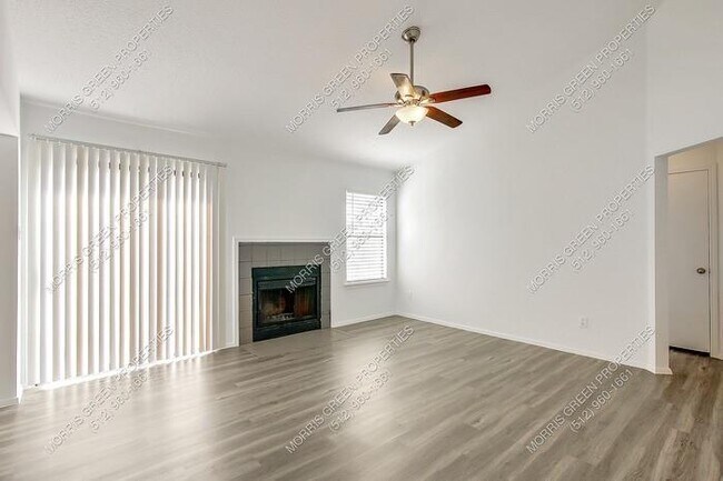 Building Photo - 1303 Dominique Dr