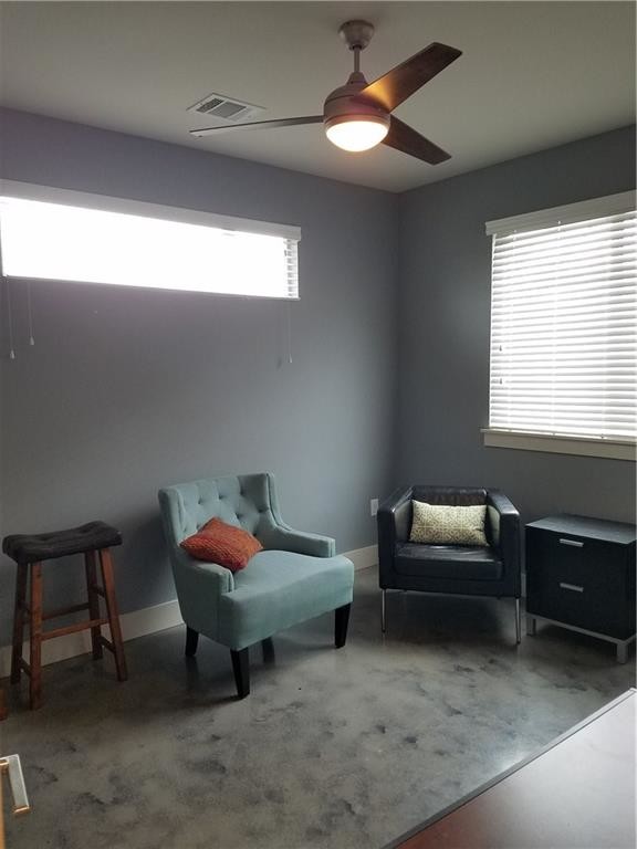 Foto del edificio - 1139 1/2 Gunter St