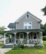 Building Photo - 26 Rollstone Ave