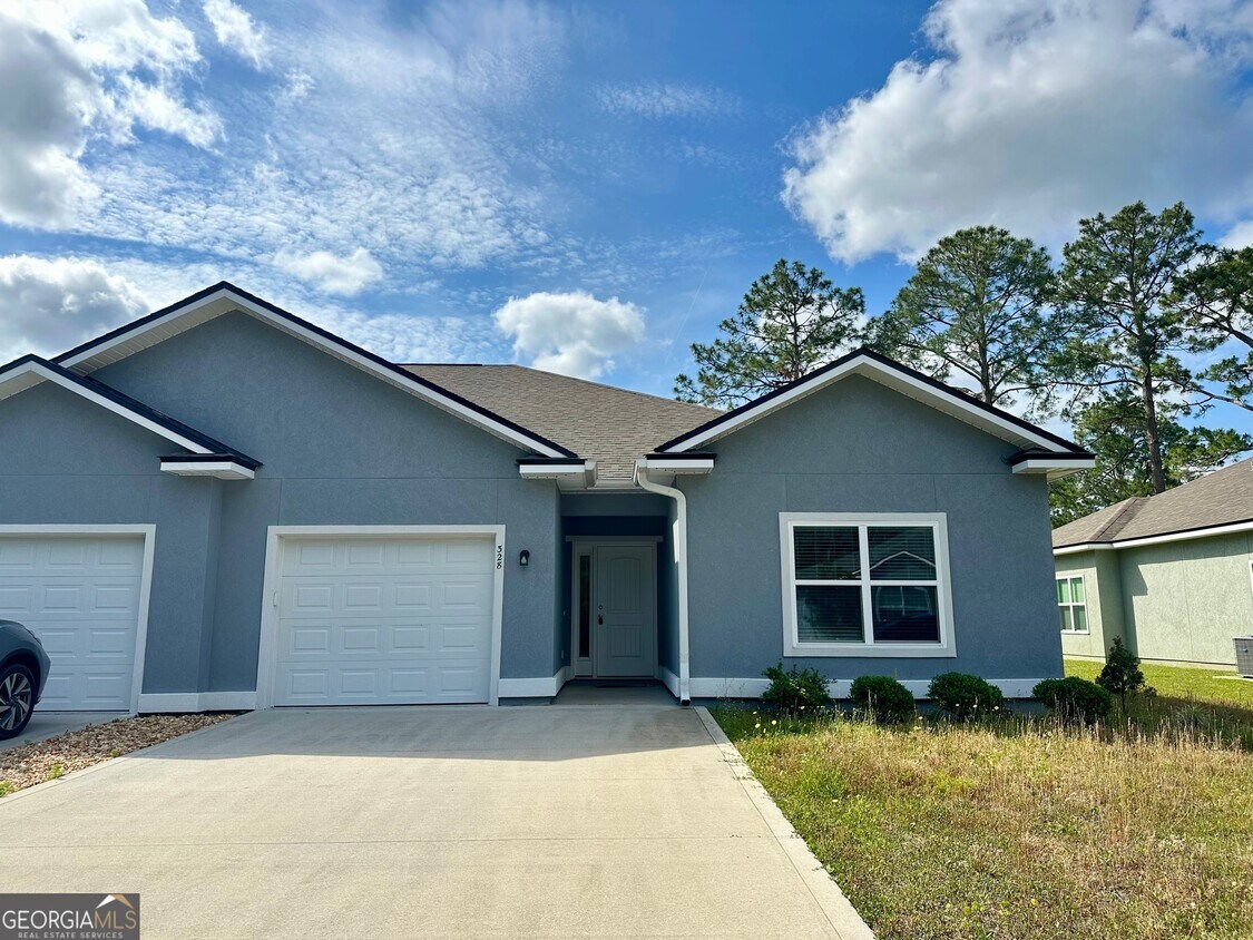 Foto principal - 328 Gary Cir