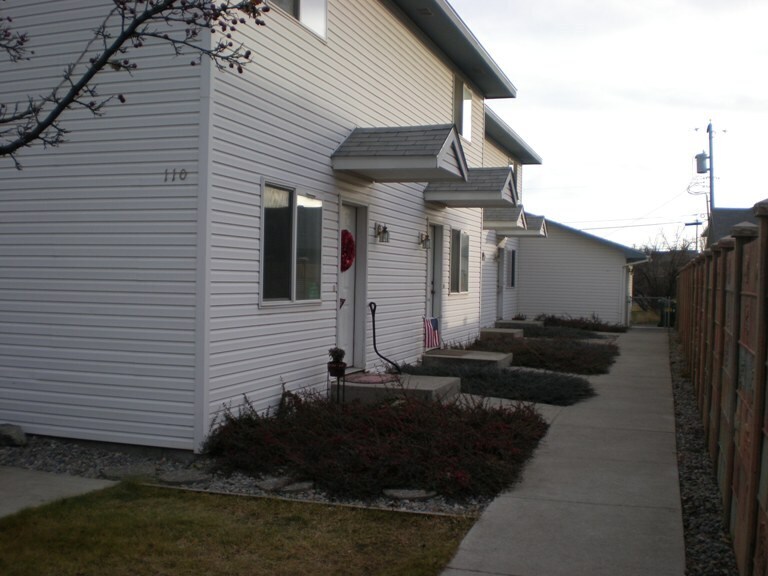 110 E Spence St, Medical Lake, WA 99022 Townhome Rentals in Medical Lake WA