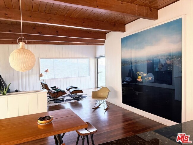 Foto del edificio - 2241 W Live Oak Dr