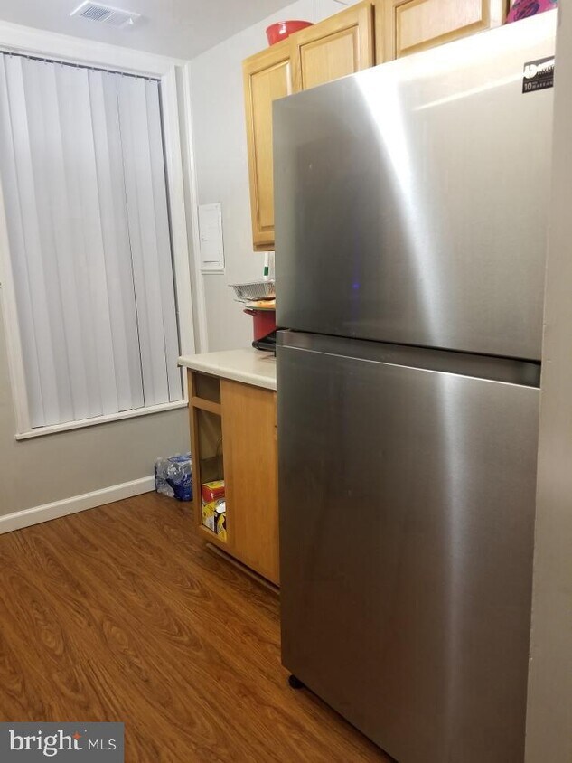 3333 Huntley Square Dr Unit A2, Temple Hills, MD 20748 Condo for