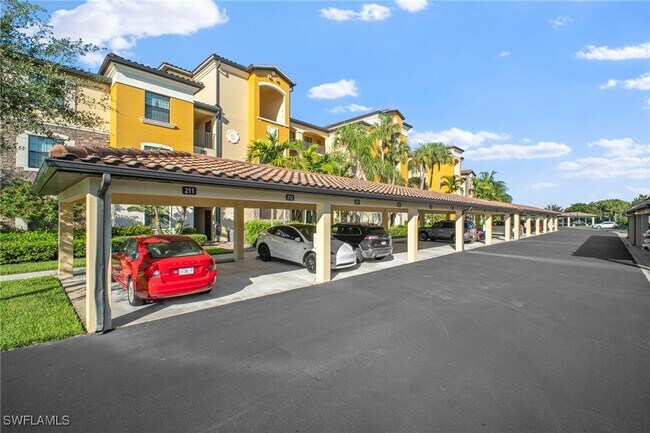 Foto del edificio - 17921 Bonita National Blvd