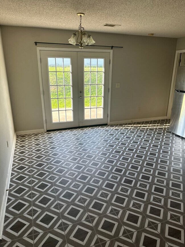 Foto del edificio - Move-in Ready!  3-Bed, 2-Bath Home in Bent...