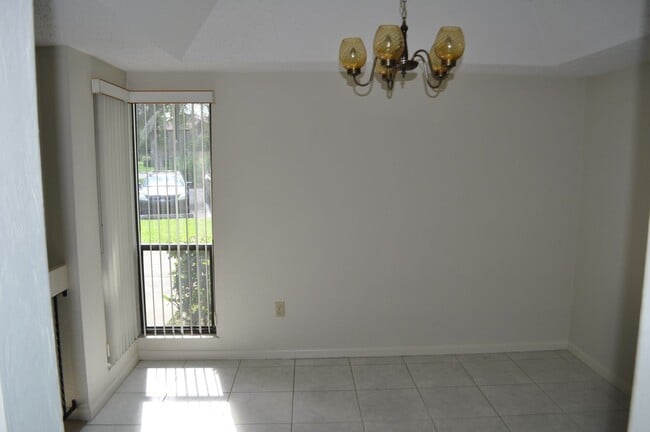 Building Photo - Woodhaven Condominium