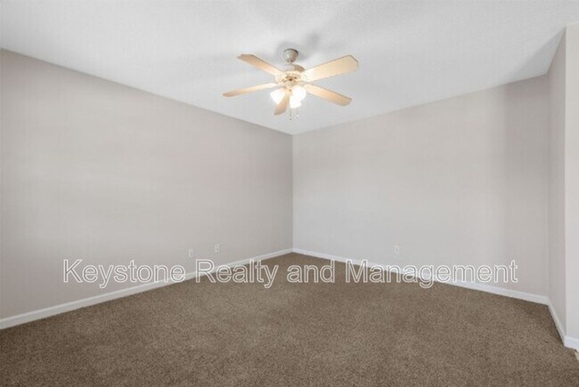 Building Photo - 1375 Thompsonville Ln