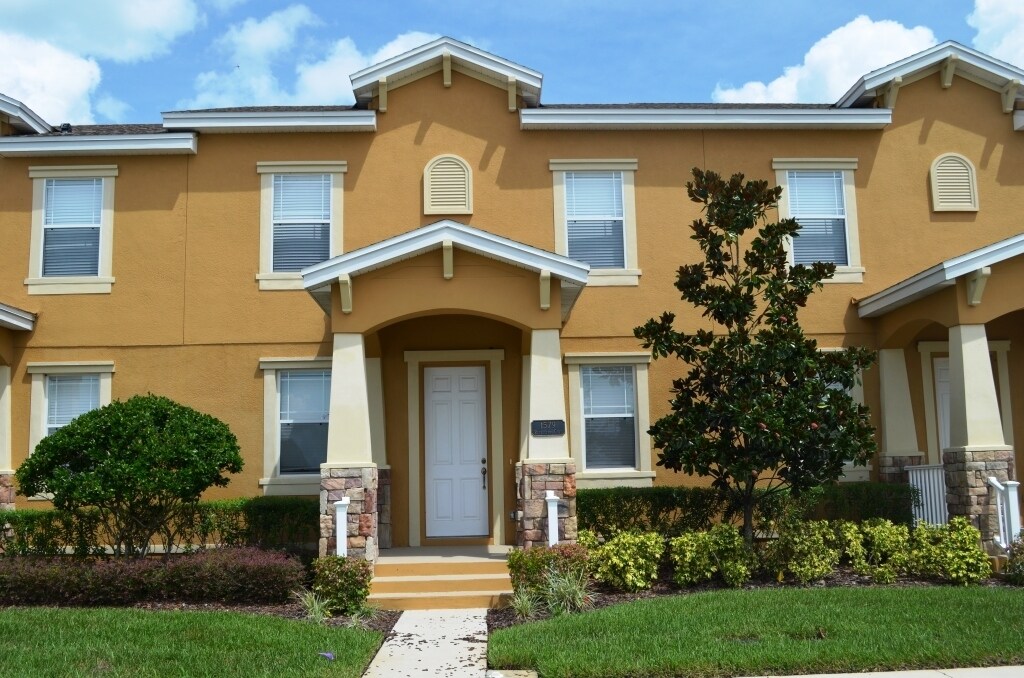 Foto principal - 3/2.5 Townhouse with 2-Car Garage in Turtl...
