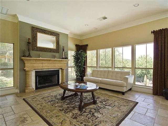 Building Photo - 6000-1 Shepherd Mountain Cove