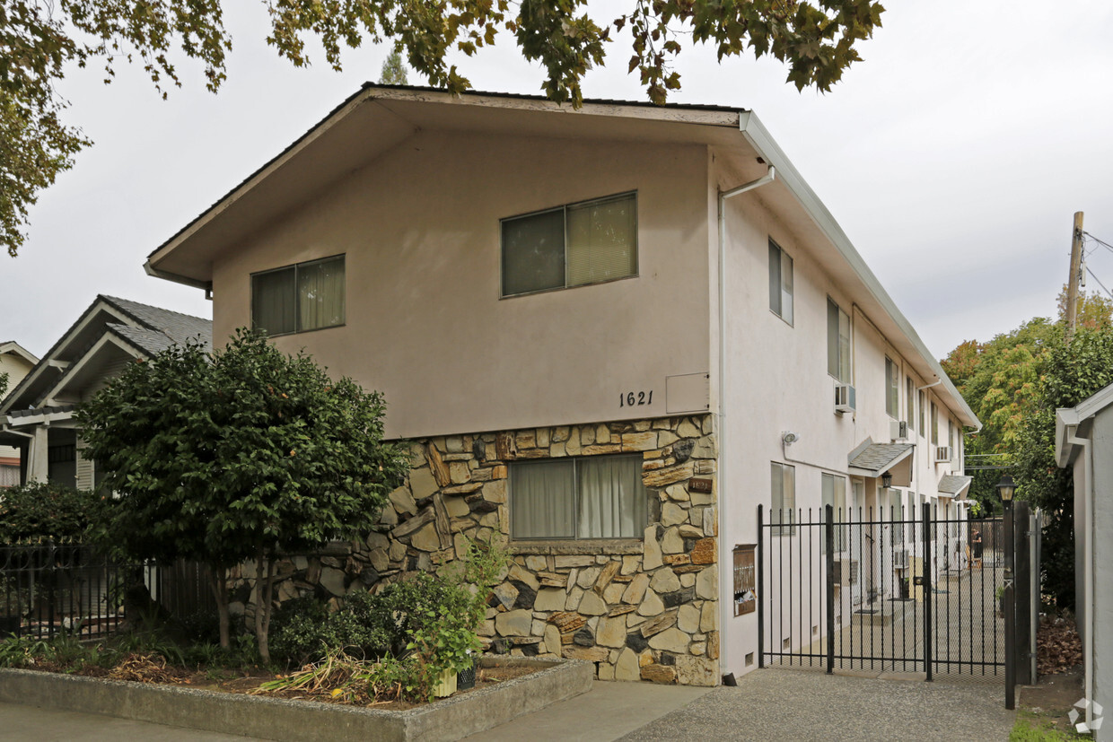 Primary Photo - 1621 U St