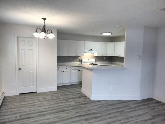 Building Photo - 7434 72nd Ln N