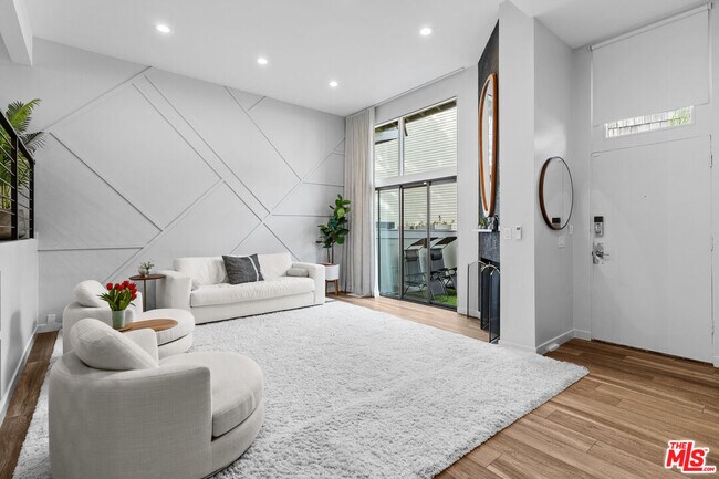 Foto del edificio - 4360 Glencoe Ave
