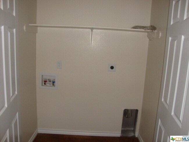 Building Photo - 2906 Starlight Dr