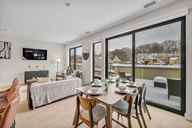 Foto del edificio - 2189 Cornell Rd