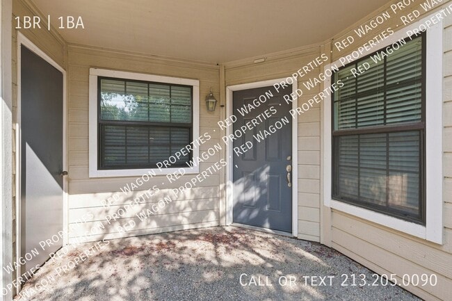 Photo - 11610 Vance Jackson Road413- House