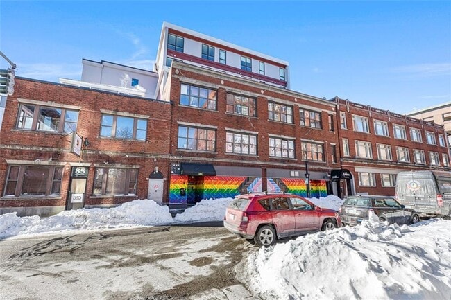 Building Photo - 71 Richmond St