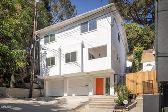 Building Photo - 3866 Udell Ct