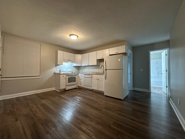 Foto del edificio - 7045 Corydon Junction Rd NE