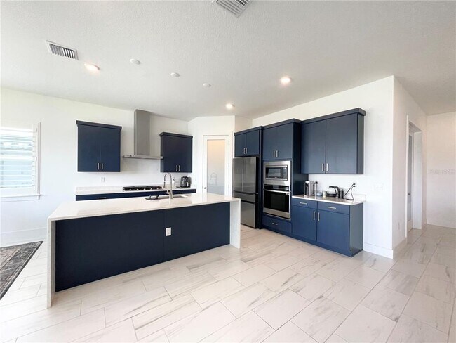 Building Photo - 8486 Ivy Stark Blvd