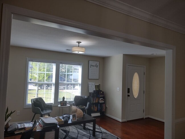 Building Photo - Great Four Bedroom Home in Elgin, SC!