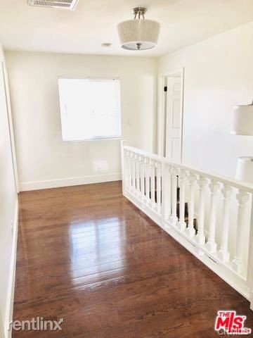 Foto del edificio - 4 br, 3 bath Townhome - 4417 Campbell Dr