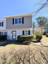 Building Photo - 3 Portwest Townhouses Dr