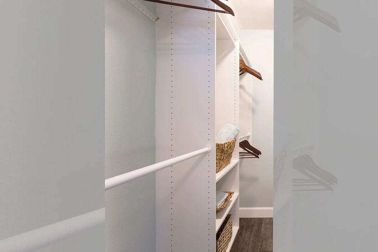 Foto del edificio - Iris Flats