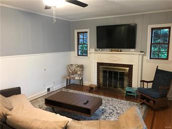 Building Photo - 1737 Tremont St