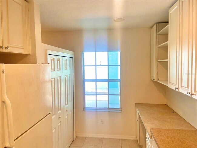 Building Photo - 5771 Sabal Trace Dr
