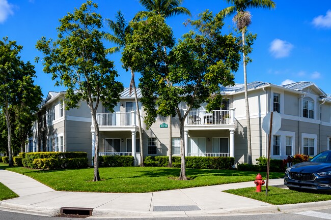 Building Photo - 1016 Shoma Dr