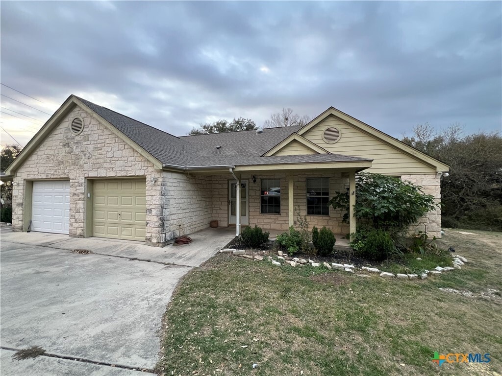Foto principal - 109 Quail Run Dr