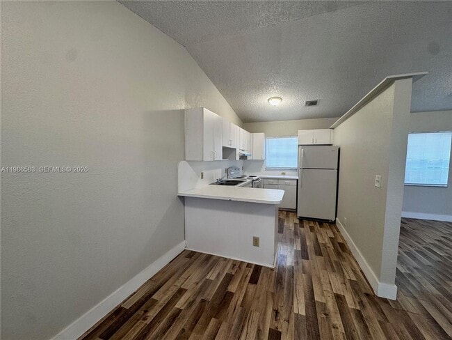 Building Photo - 623 NW 13th Terrace