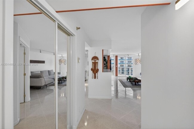 Building Photo - 2401 Collins Ave
