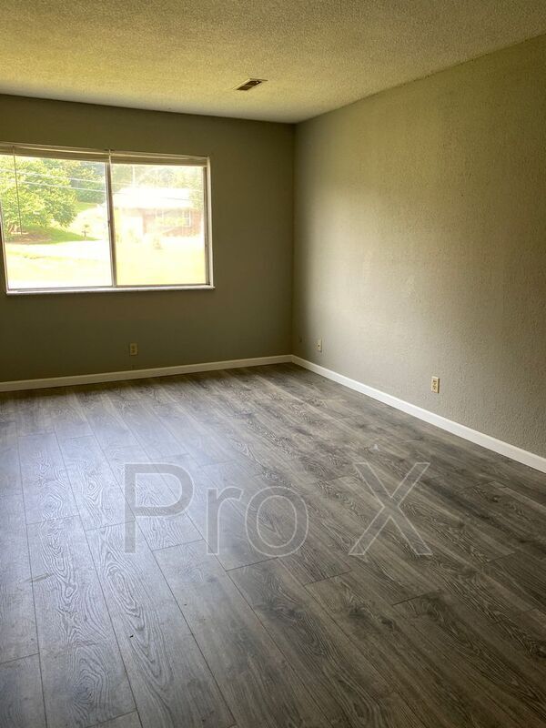 Building Photo - 1451 Pineville Rd