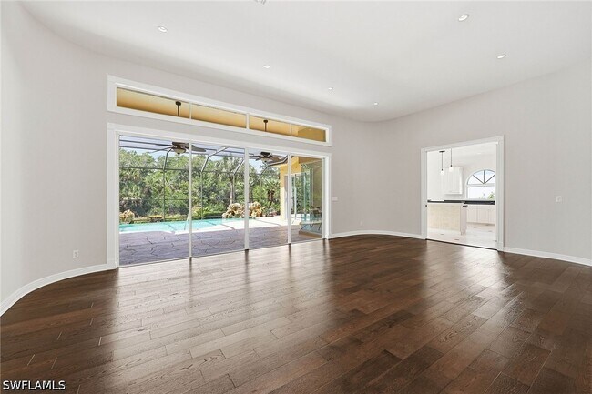 Foto del edificio - 25820 Creekbend Dr