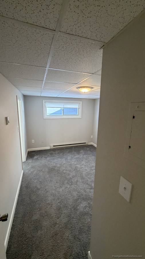 Building Photo - 10 Post Office Ave