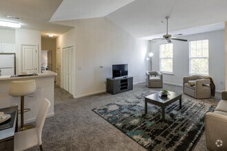 Interior Photo - Islands of Fox Chase