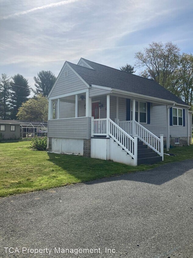Primary Photo - 3 br, 2 bath House - 2915 Level Road