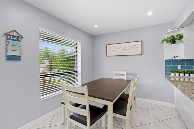 Foto del edificio - 3370 NE 5th Dr