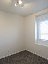 Building Photo - 2712 Farmers Central Rd