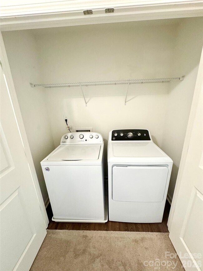 Foto del edificio - 13929 Clayborn St