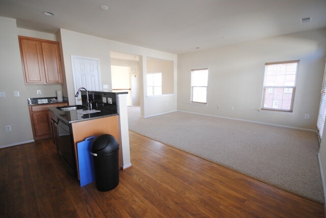 Building Photo - 9569 Walker Way