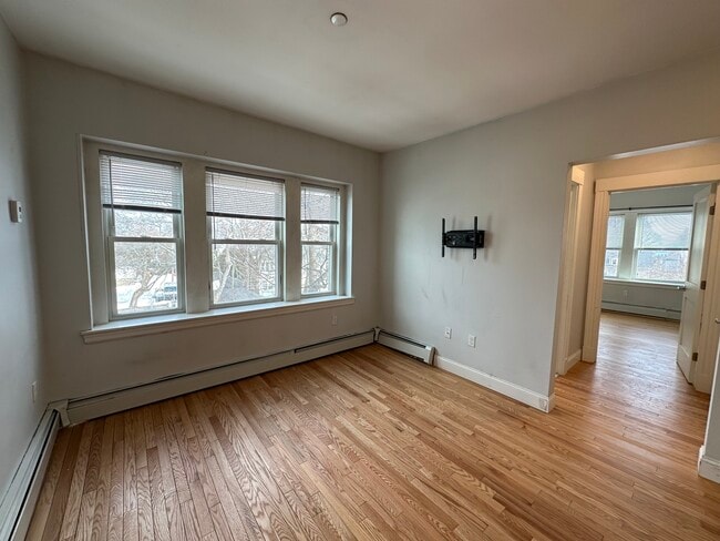 Building Photo - 231 Lafayette St