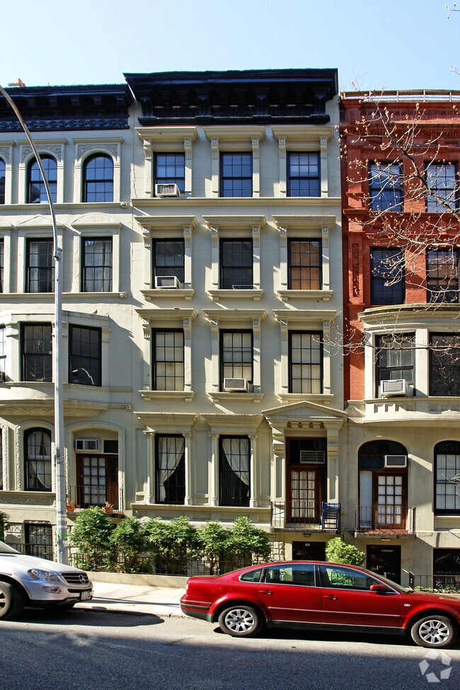 Building Photo - 22 West 83rd Street