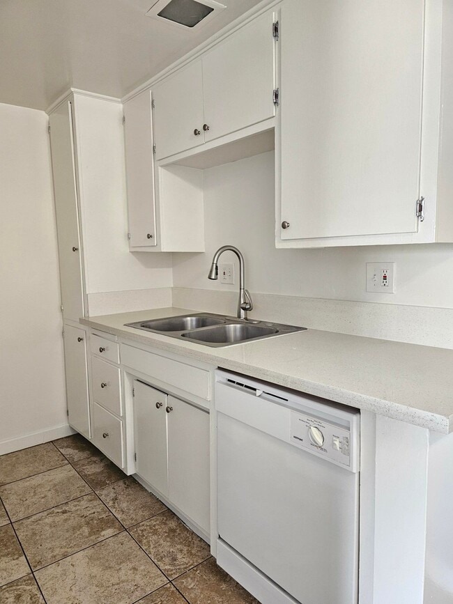 Photo - 20810 Amie Ave Apartment