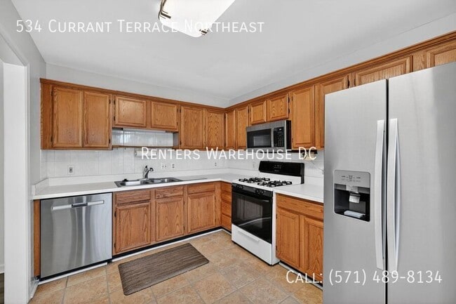 Building Photo - 534 Currant Terrace NE