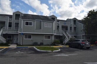 Building Photo - 3453 NW 44th St