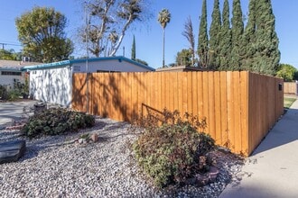 Building Photo - 8215 Aura Ave