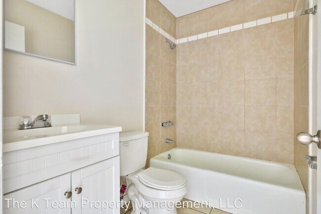 Building Photo - 2200 Clover Ridge Ct